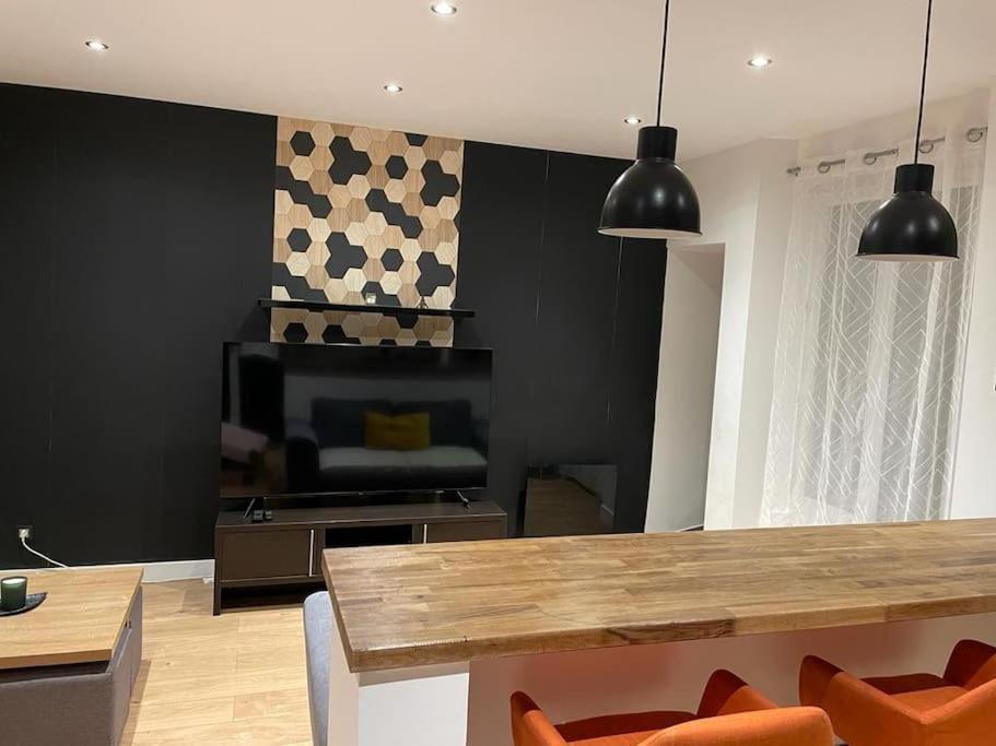 Appartement Chez Tricia Thorigny-sur-Marne Екстериор снимка